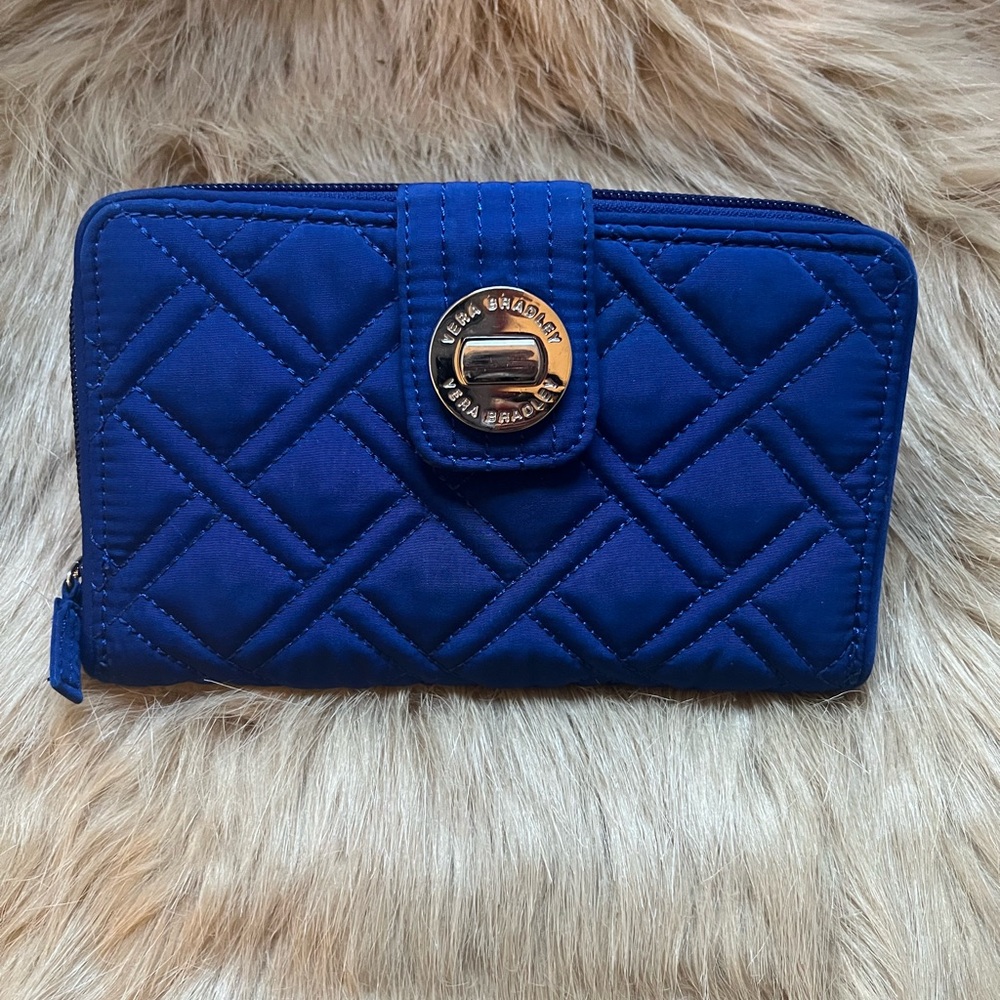 Vera Bradley Blue Quilted Turnlock Wallet